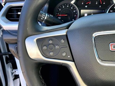 Certified 2023 GMC Acadia SLT w/ Elevation Edition image 16