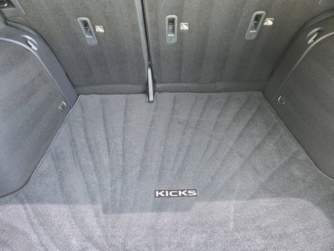 Used 2024 Nissan Kicks SR FWD image 31