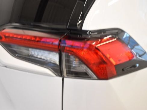 Used 2024 Toyota RAV4 LE AWD/4WD image 12