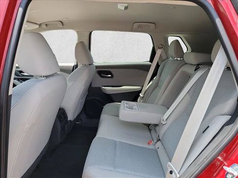 Used 2023 Nissan Rogue SV FWD image 10
