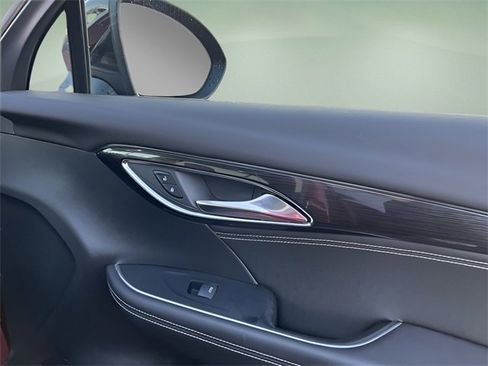 Certified 2022 Buick Envision Essence w/ Technology Package I image 33