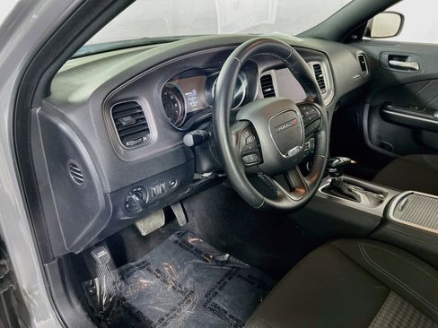 Used 2023 Dodge Charger SXT image 9