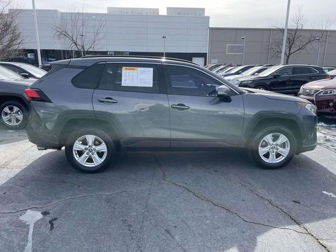 Used 2019 Toyota RAV4 XLE image 11