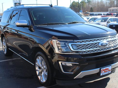 Used 2018 Ford Expedition Max Platinum image 4