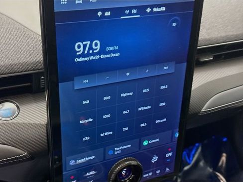 Used 2024 Ford Mustang Mach-E Premium image 15