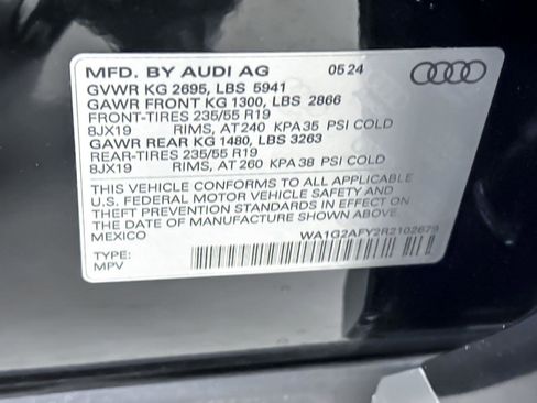 Used 2024 Audi Q5 e Premium image 29