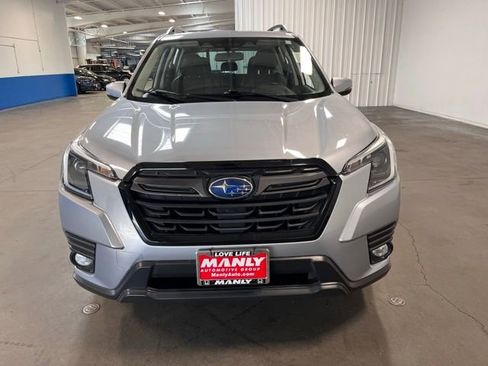 Used 2023 Subaru Forester Limited image 8
