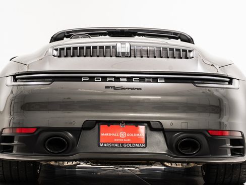 Used 2024 Porsche 911 Carrera image 8