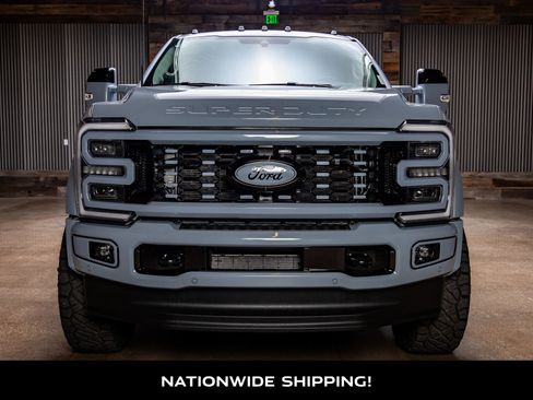 Used 2026 Ford F450 Platinum w/ Platinum Plus Package image 4