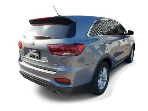 Used 2020 Kia Sorento L FWD image 4