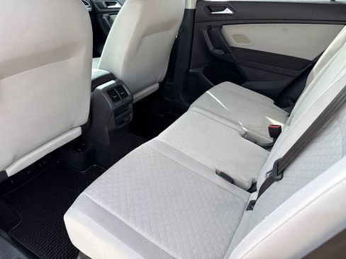 Used 2019 Volkswagen Tiguan S w/ Driver Assistance Package AWD/4WD image 16