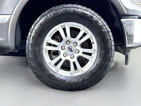 Used 2017 Ford F150 Lariat w/ Equipment Group 501A Mid image 60