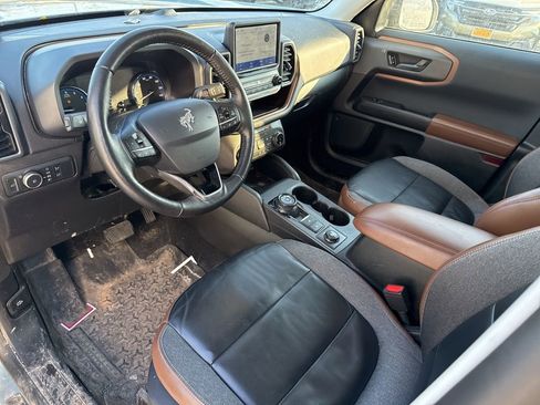 Used 2022 Ford Bronco Sport Outer Banks image 6