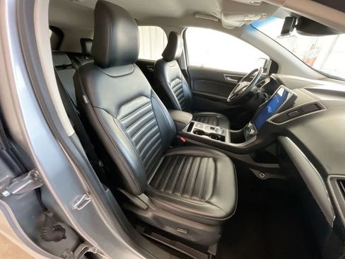 Used 2022 Ford Edge SEL AWD/4WD image 23