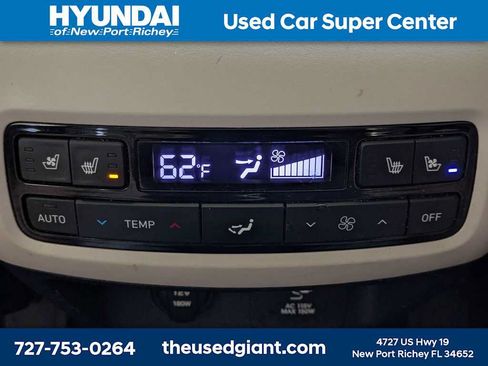 Used 2023 Hyundai Palisade Limited w/ Cargo Package FWD image 21