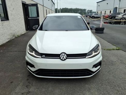 Used 2018 Volkswagen Golf R 4-Door AWD/4WD image 13