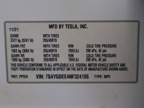 Used 2022 Tesla Model Y Long Range AWD/4WD image 51