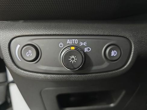 Used 2023 Chevrolet TrailBlazer ACTIV image 26