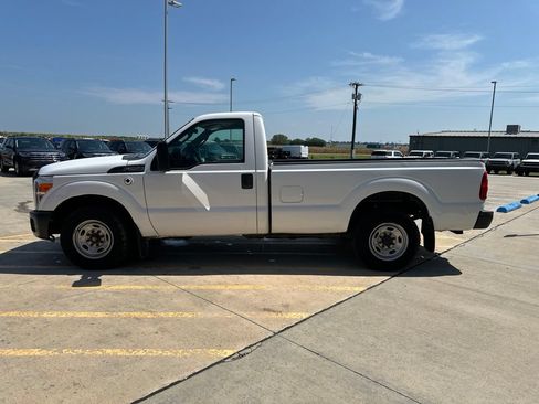 Used 2013 Ford F250 XL RWD image 4