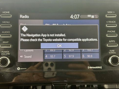 Used 2023 Toyota Camry LE FWD image 21
