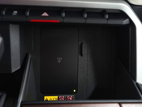 Used 2025 Toyota Sequoia Capstone image 26