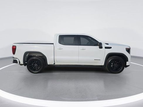 Used 2023 GMC Sierra 1500 Elevation image 2