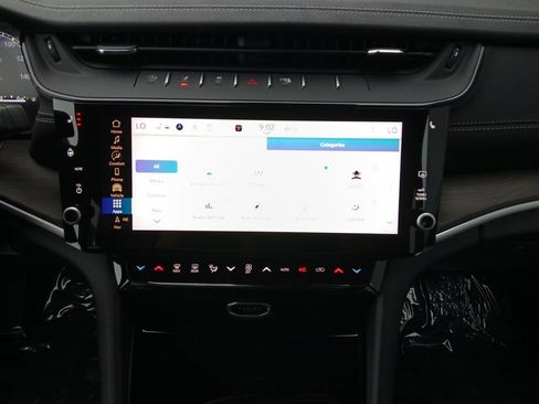 New 2026 Jeep Grand Cherokee Altitude AWD/4WD image 8
