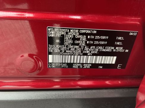 Used 2023 Toyota Venza Limited AWD/4WD image 27