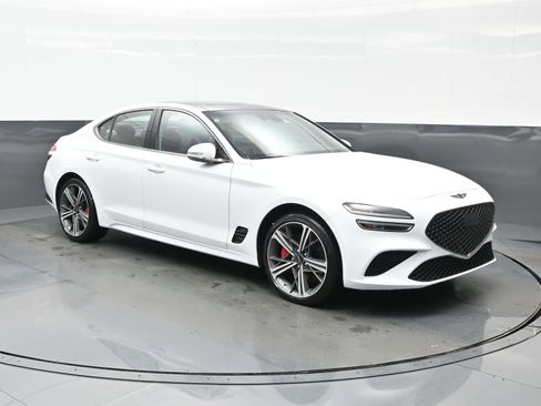 New 2025 Genesis G70 2.5T w/ Sport Prestige Package image 8