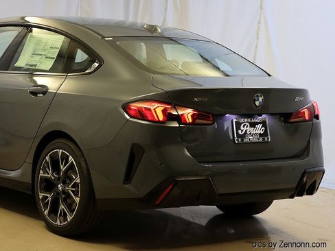 Used 2026 BMW 228i xDrive w/ Technology Package image 9