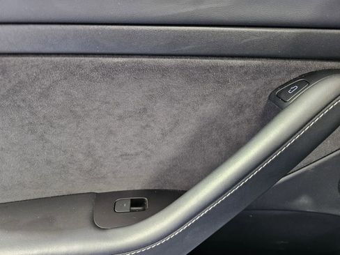 Used 2023 Tesla Model 3 Standard Range RWD image 11