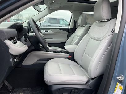 New 2026 Ford Explorer Active w/ Active Comfort Package