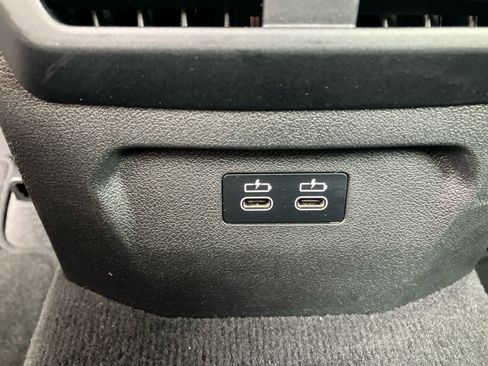 Used 2025 BMW 228i xDrive AWD/4WD image 32