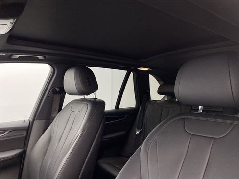 Used 2018 BMW X5 xDrive35i w/ M Sport Package AWD/4WD image 24