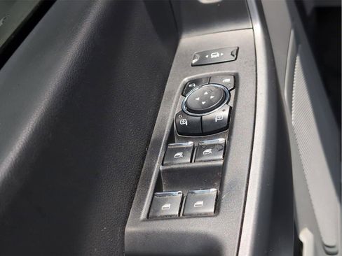 Used 2023 Ford F250 XLT w/ XLT Premium Package AWD/4WD image 15