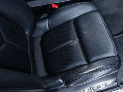 Certified 2018 Porsche Cayenne image 41