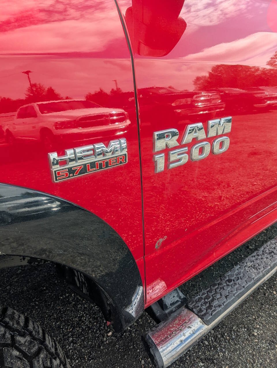 Used 2016 RAM 1500 Classic SLT w/ Luxury Group AWD/4WD image 12