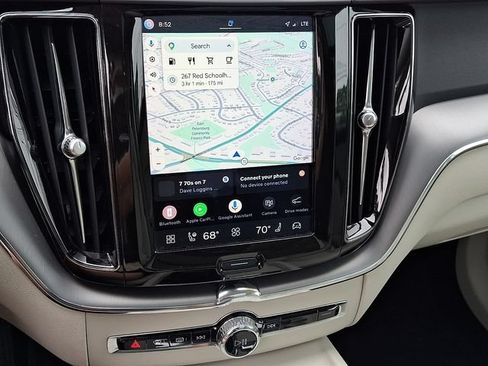 Certified 2023 Volvo XC60 B5 Core w/ Climate Package AWD/4WD image 18