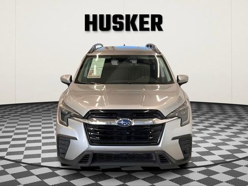 Used 2024 Subaru Ascent Premium w/ Convenience Package image 3