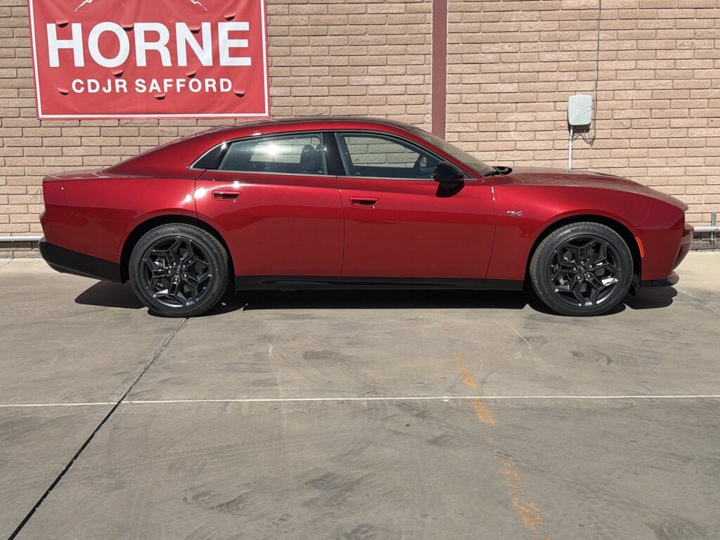 New 2026 Dodge Charger R/T w/ Blacktop Package AWD/4WD image 7