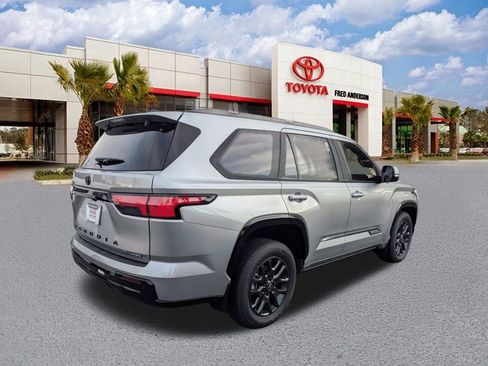 New 2026 Toyota Sequoia Platinum image 5