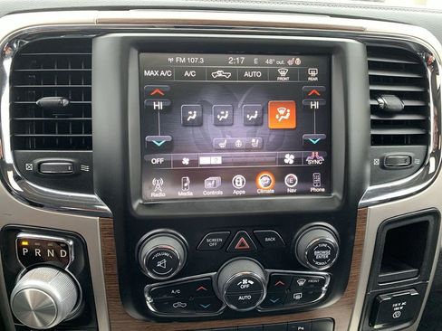 Used 2016 RAM 1500 Laramie w/ Convenience Group image 27