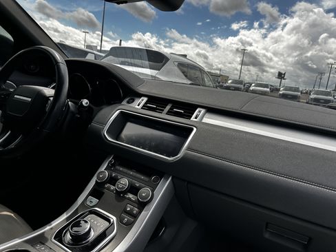 Used 2017 Land Rover Range Rover Evoque HSE Dynamic AWD/4WD image 14