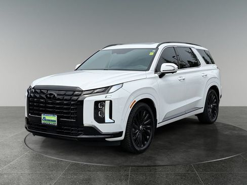 Used 2025 Hyundai Palisade Calligraphy AWD/4WD image 3