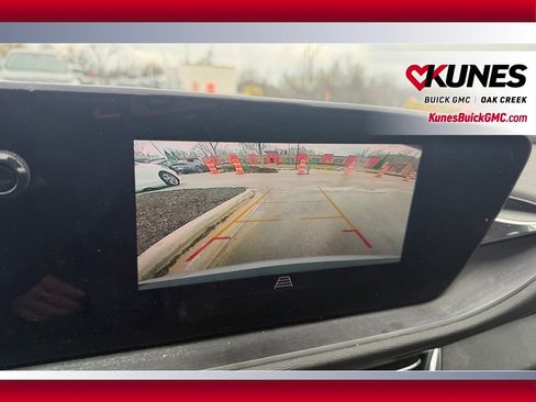 Used 2025 Buick Envista Preferred w/ Convenience I Package image 21