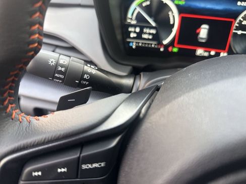 New 2026 Subaru Crosstrek 2.5i Limited w/ Crosstrek Mirror Package image 22