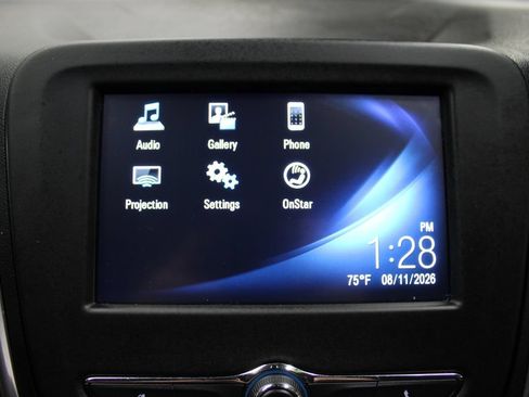 Used 2018 Chevrolet Equinox LT AWD/4WD image 16
