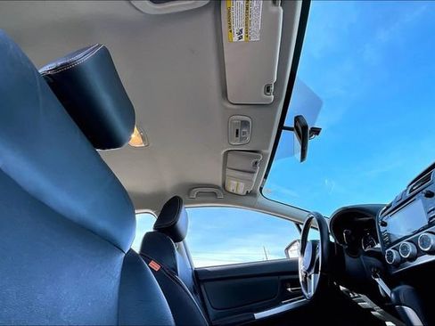 Used 2017 Subaru Crosstrek 2.0i Limited w/ Popular Package #2 image 22