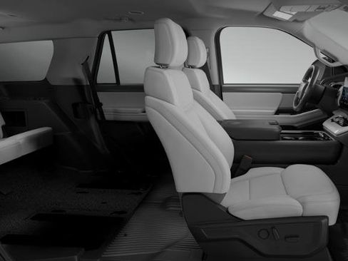 New 2026 Ford Expedition Active image 29