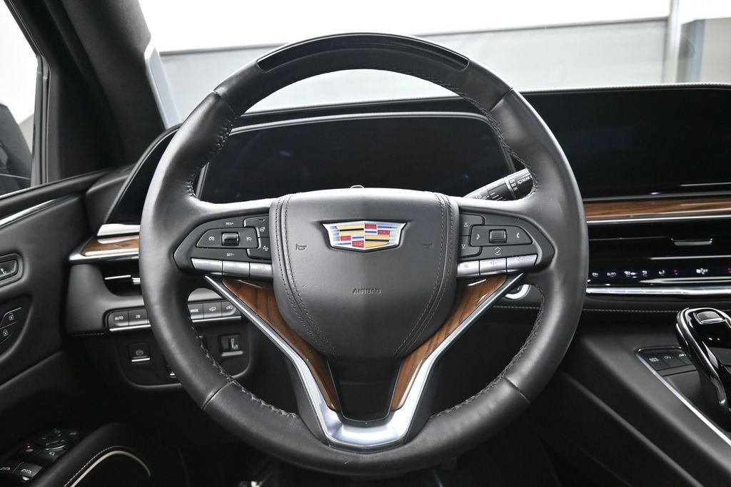 Certified 2023 Cadillac Escalade ESV Sport Platinum w/ LPO, ONYX Package AWD/4WD image 13